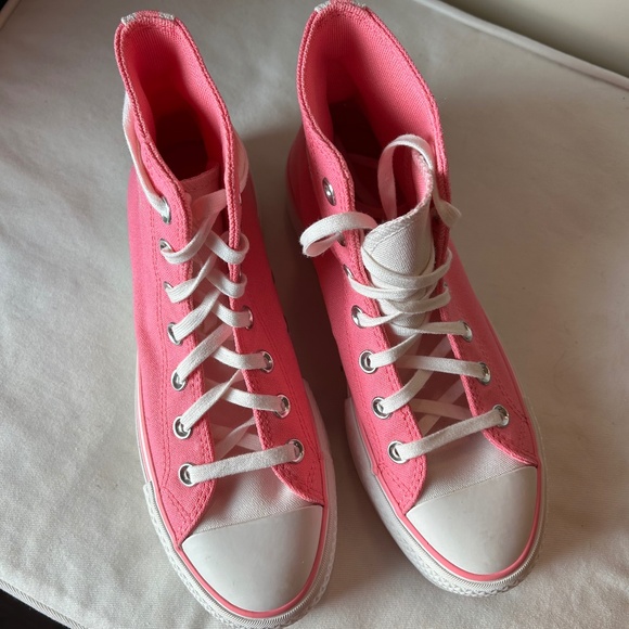 Used Pink Converse Chuck Taylor All Star Vintage - Size 4.5 - Picture 1 of 6